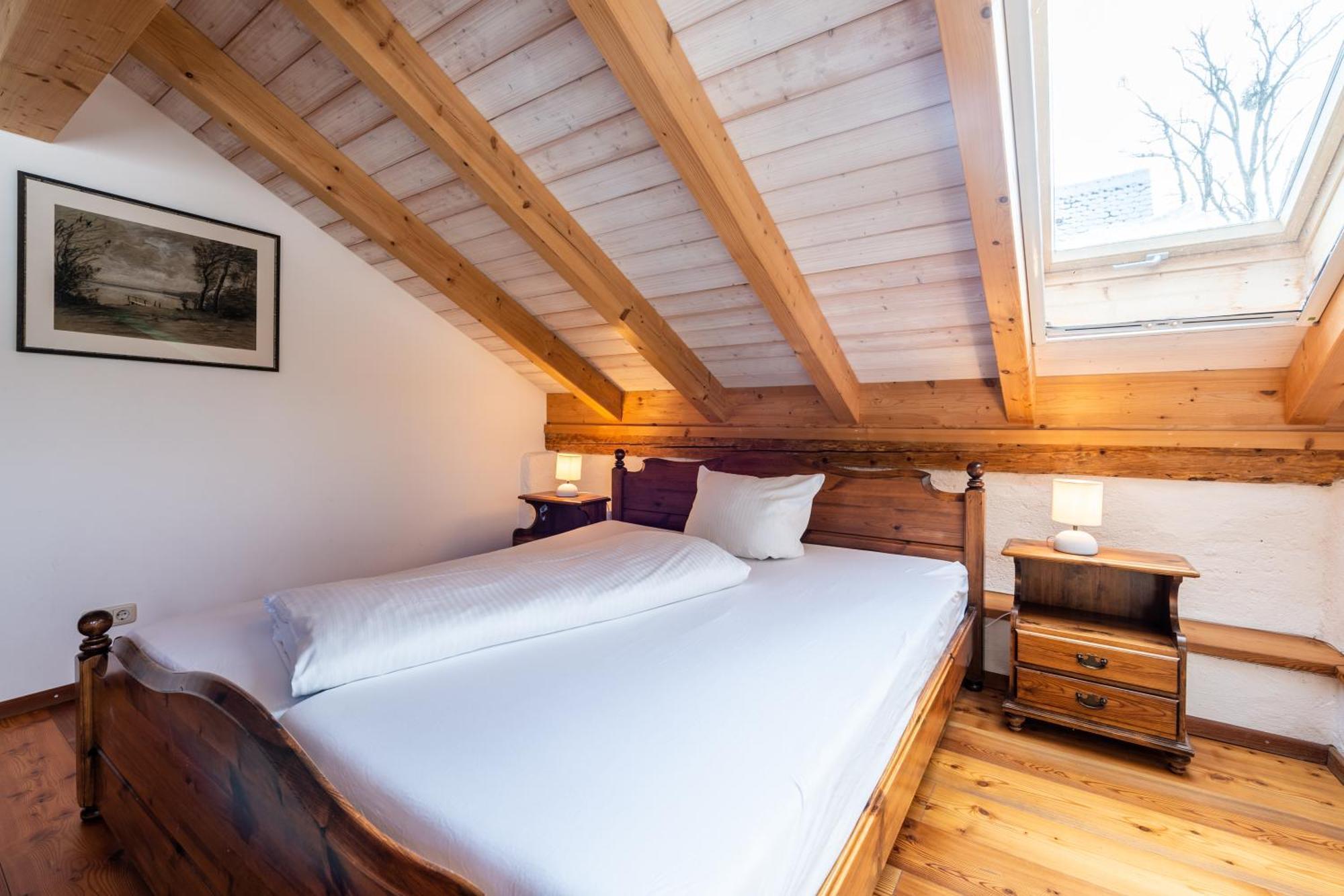 Ferienwohnung Schlossgaststätte Hohenberg Seeshaupt Exterior foto