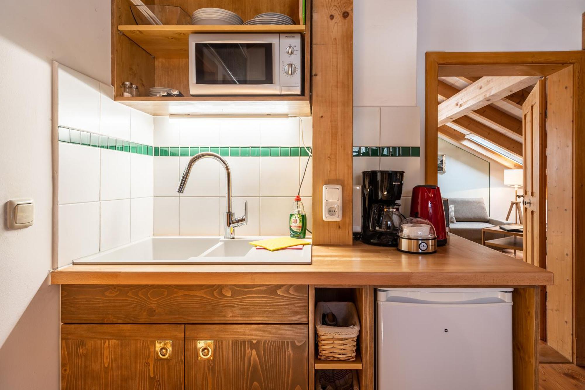 Ferienwohnung Schlossgaststätte Hohenberg Seeshaupt Exterior foto